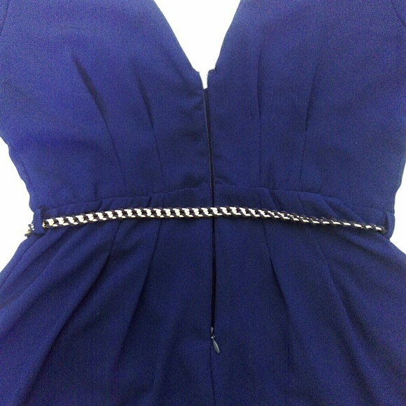 ⛔️SOLD⛔️Blue Romper - Picture 3 of 6