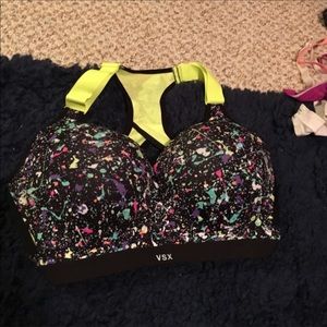 36F (DDD) Victoria's Secret Sports Bra