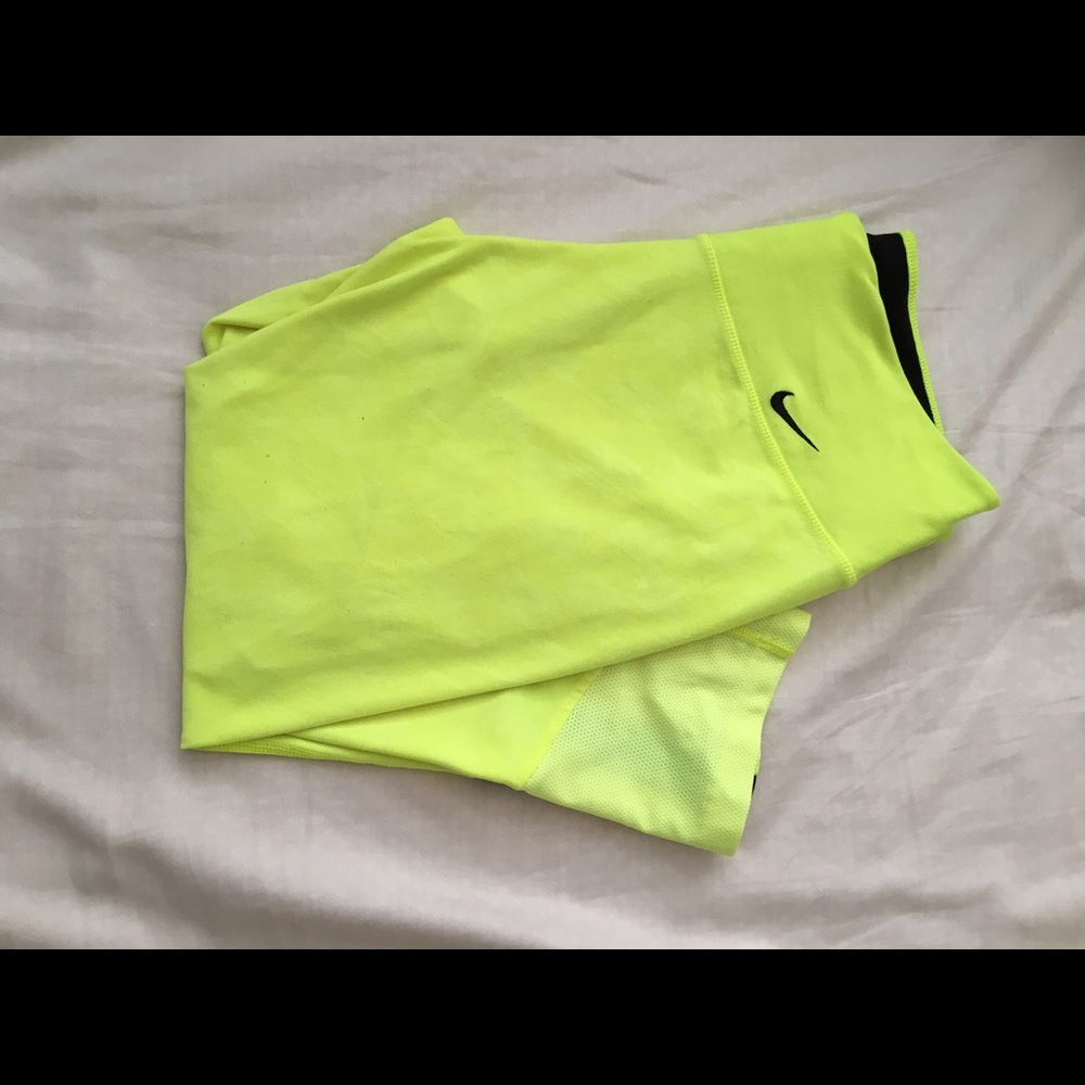 Nike legend crop leggings
