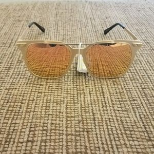 Mirrored sunglasses orange and gold