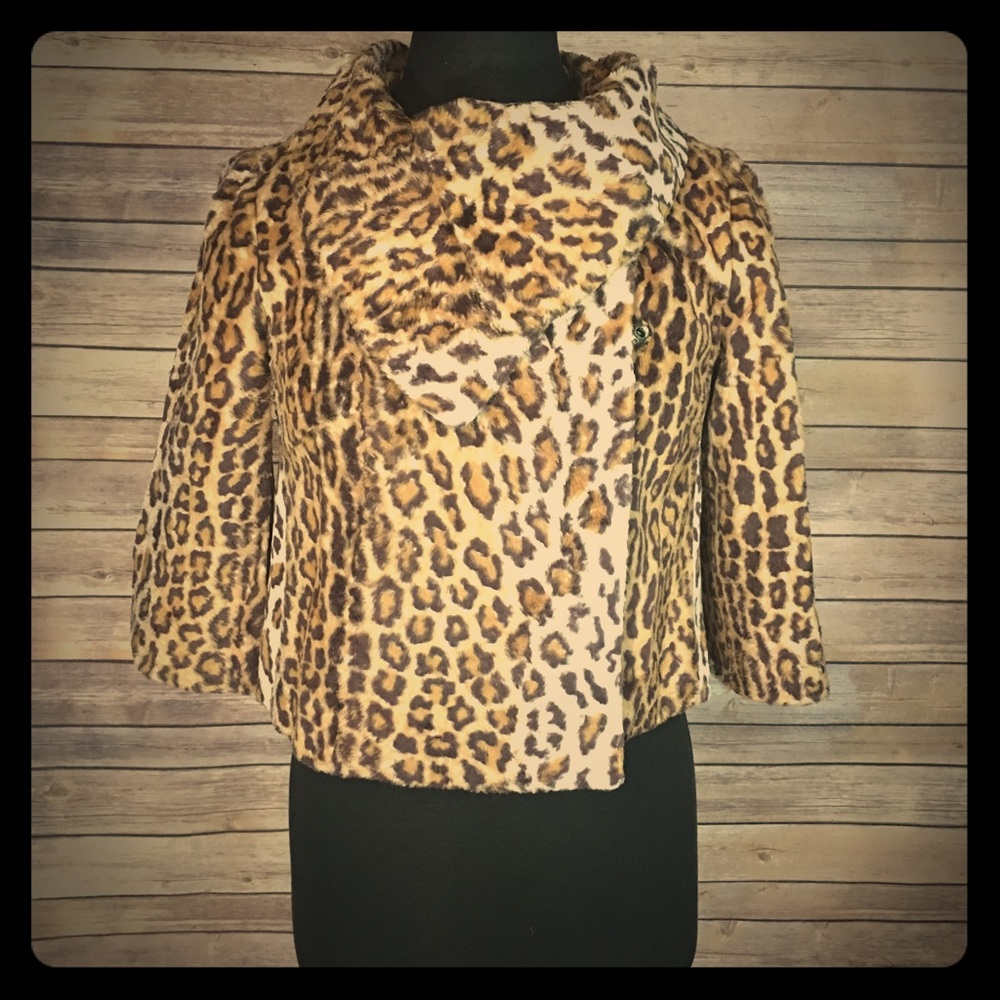 Moda International animal print jacket! Size XS!