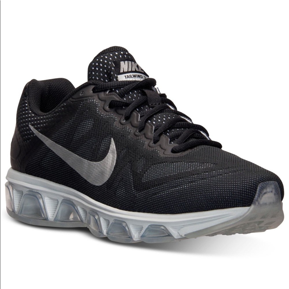 *NEW* Nike AirMax Tailwind - Black - Women Size 7