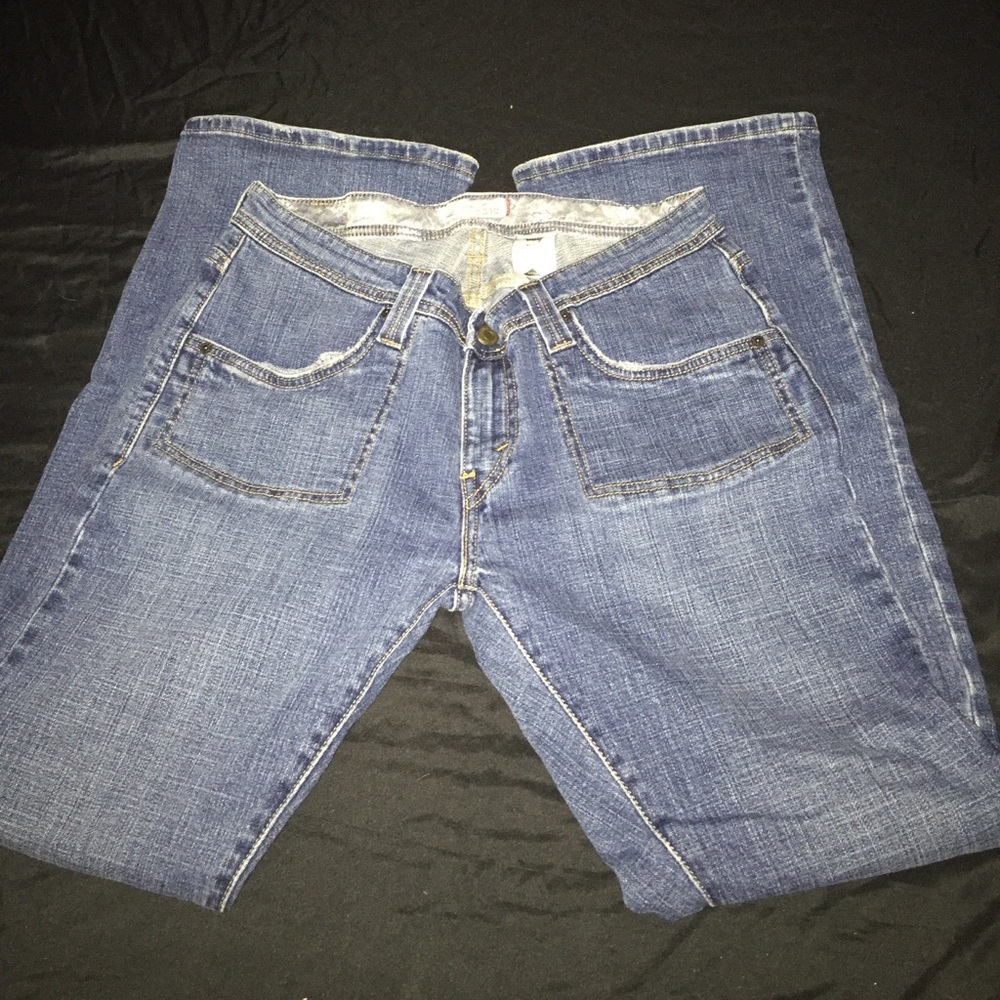 Levi's low flare 542 jeans 10M