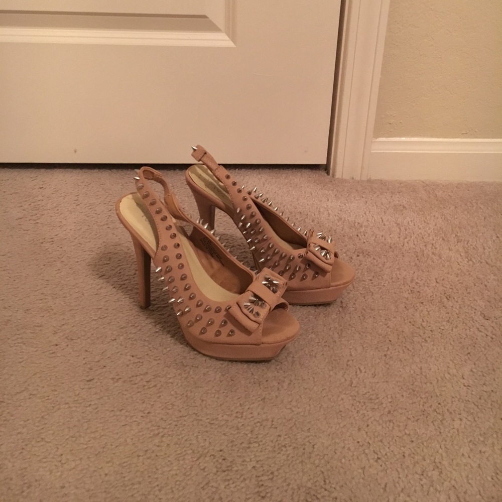 Women's spiked heels