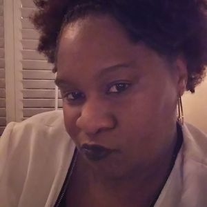 Meet your Posher, Natasha