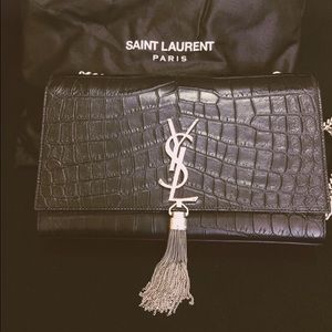 100% authentic Ysl bag monogramme. Accept 🅿️🅿️