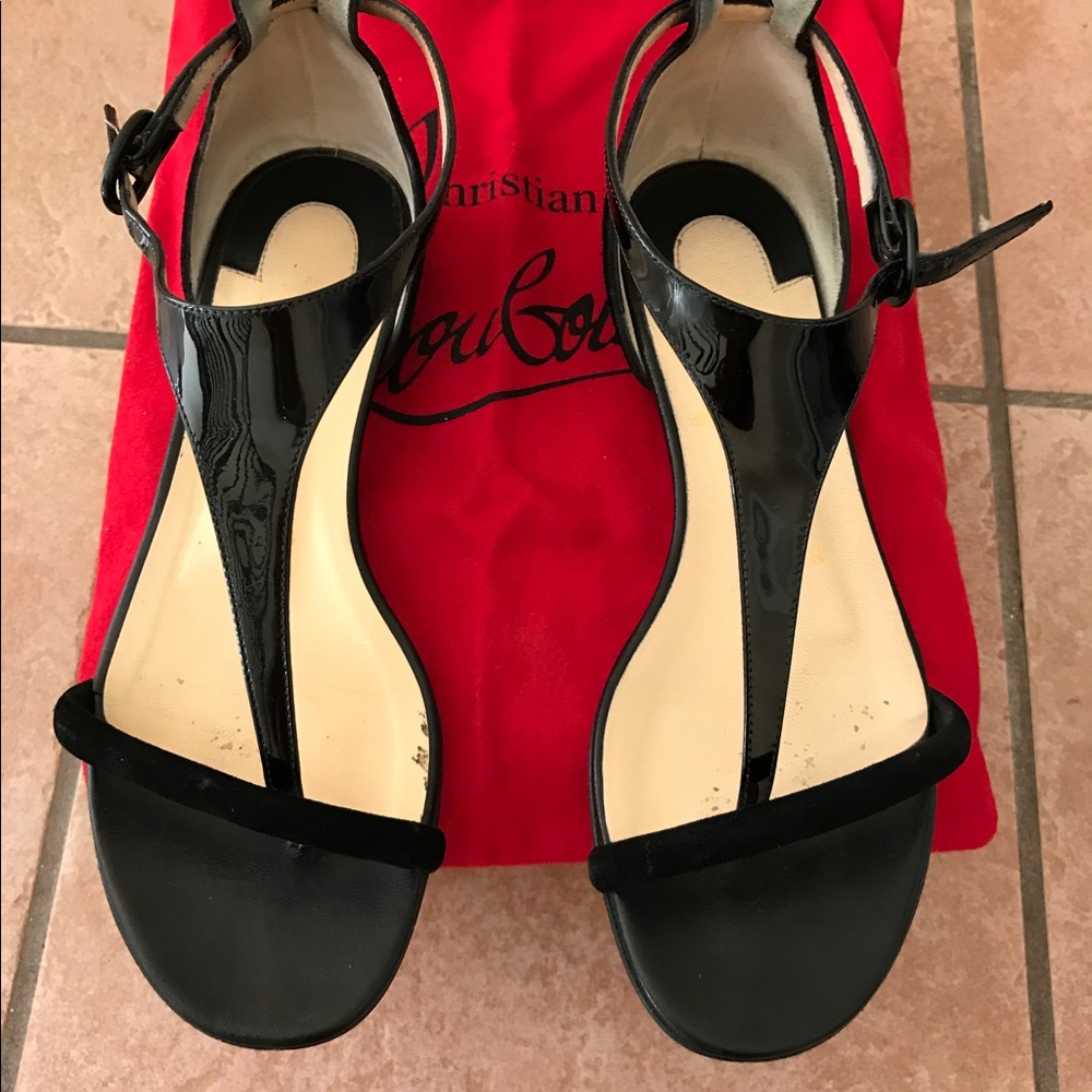 Authentic CL Athena Flat Suede/Patent.