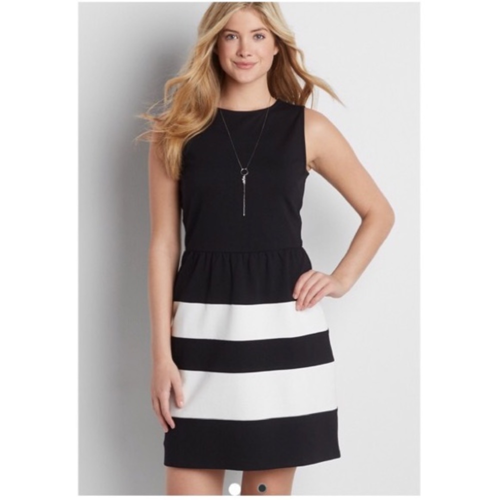 Dress - Picture 1 of 2