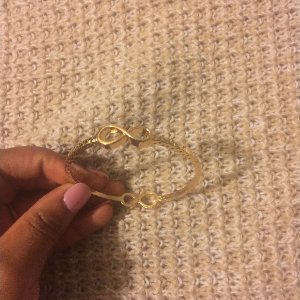 Infinity bracelet