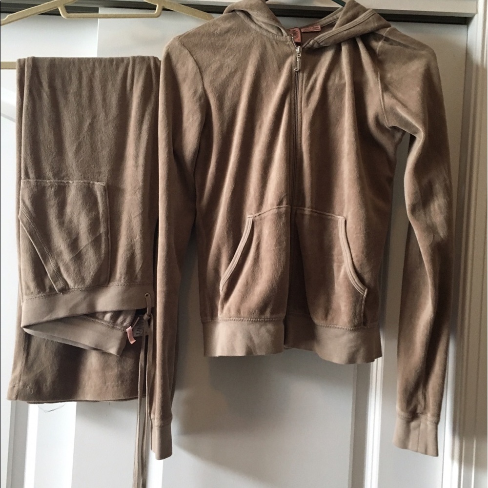 Juicy couture velour set