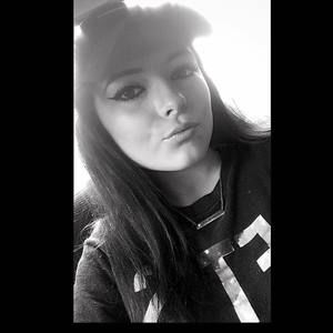 Meet your Posher, Kira