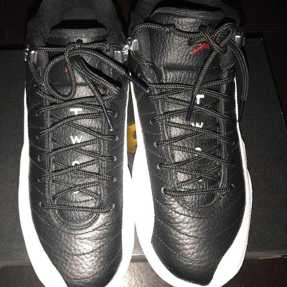 Air Jordan 'Playoff' 12 LOW