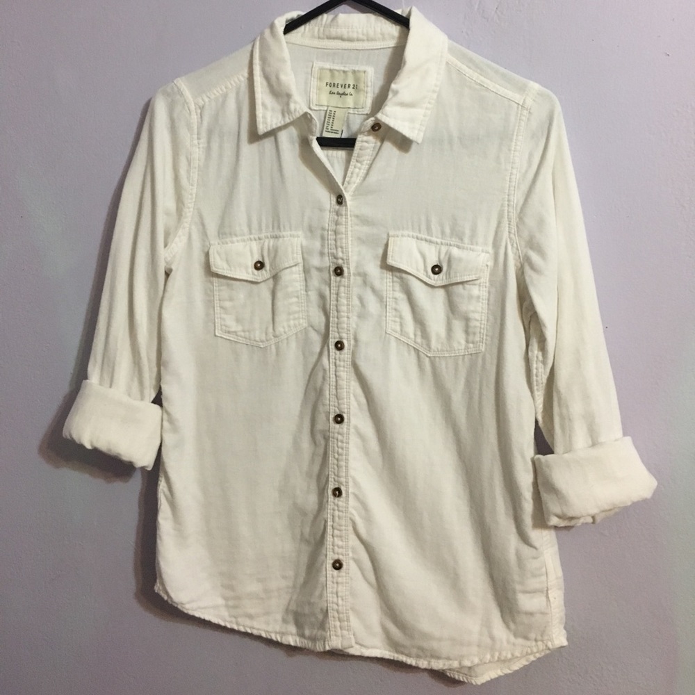 Forever 21 Classic Shirt ❣️