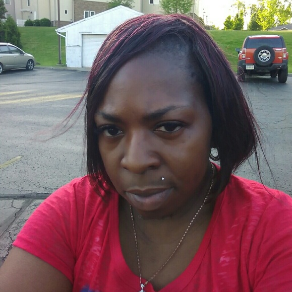 Meet your Posher, Linda - Picture 1 of 1