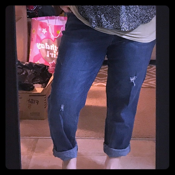 Jean capris - Picture 3 of 3