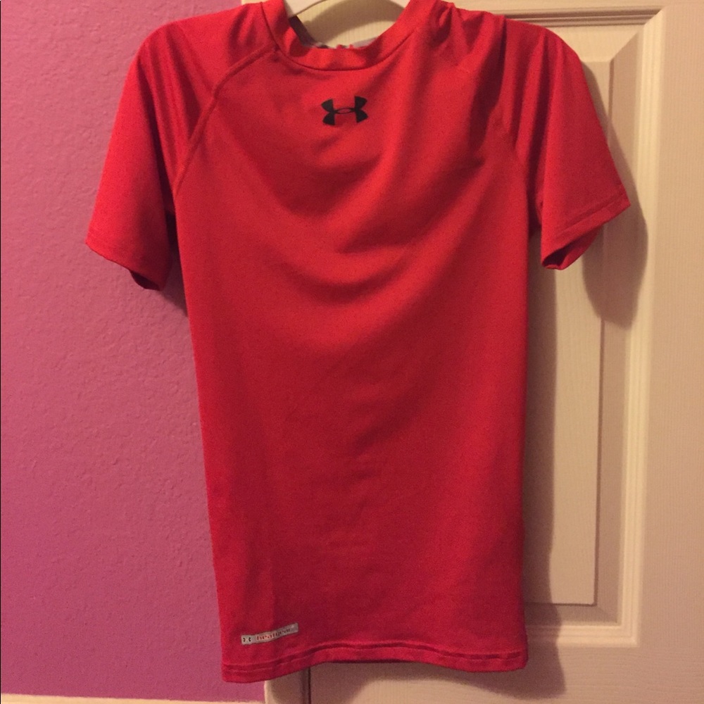 Under Armour Red Shirt Sz Small