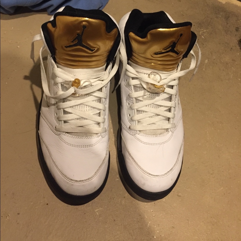 Air Jordan retro 5 gold medals