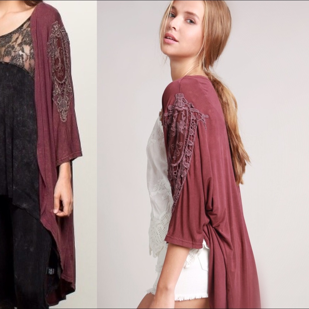 Best & Final! 1 Left!⭐️Burgundy Cocoon Kimono - Picture 3 of 6