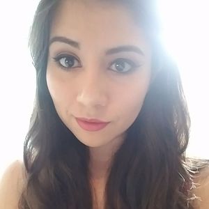 Meet your Posher, Alexandra