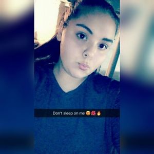 Meet your Posher, Marissa