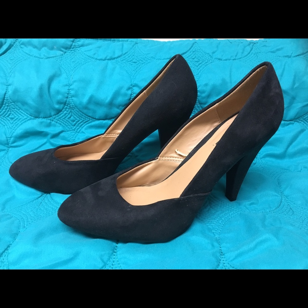 Forever 21 black heels