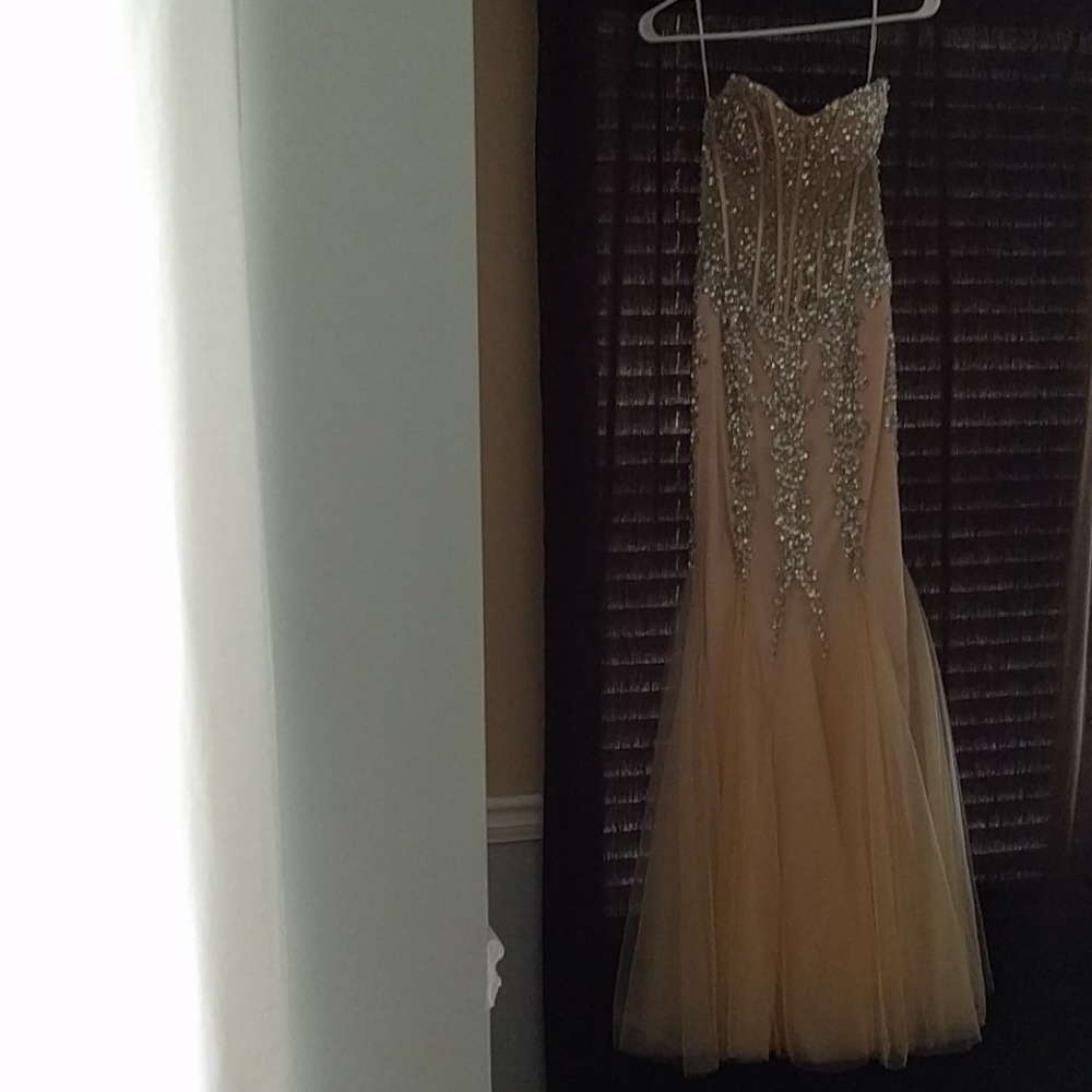 Jovani Elegant Prom Dress - Cream