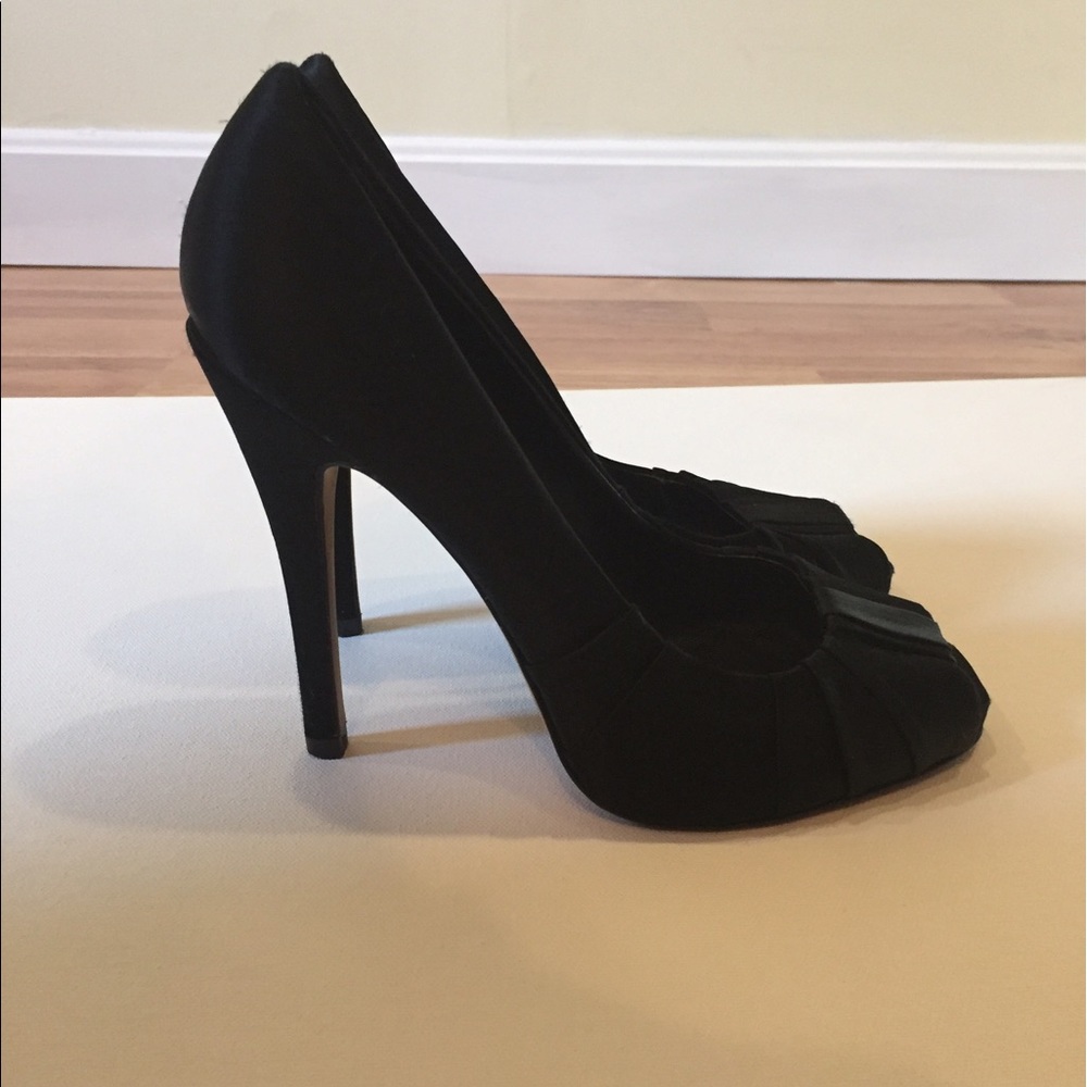 Black pumps from Aldo worn once for an hour