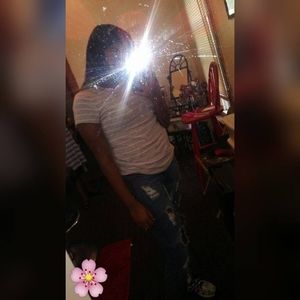 Meet your Posher, Monique