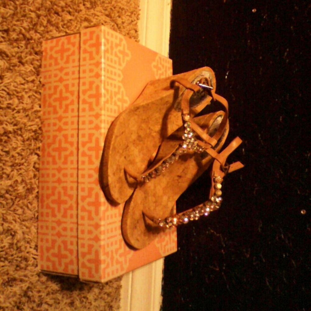 Gianni Bini wedges