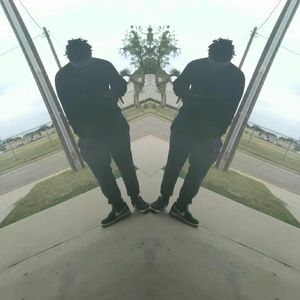 Meet your Posher, Dameion