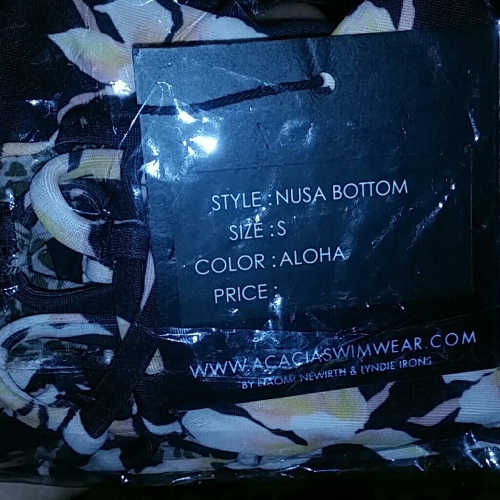 New acacia black vintage aloha nusa bikini bottom - Picture 3 of 6