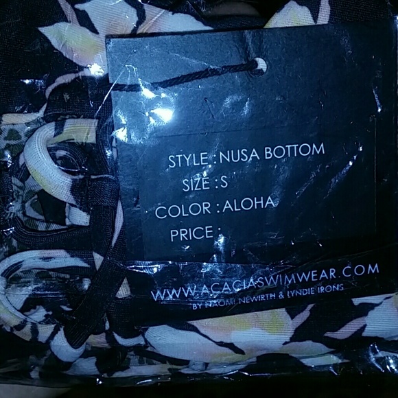 New acacia black vintage aloha nusa bikini bottom - Picture 3 of 6