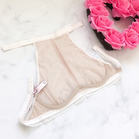 Victoria's Secret High Neck Lace Bralette - Picture 5 of 7