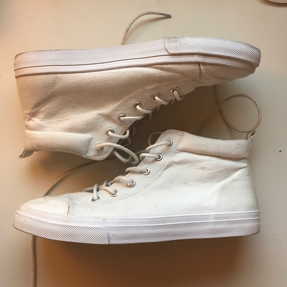 ⚪️ CANVAS HIGH TOP SNEAKERS ⚪️
