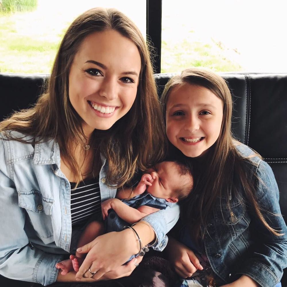 Meet your Posher, Macy