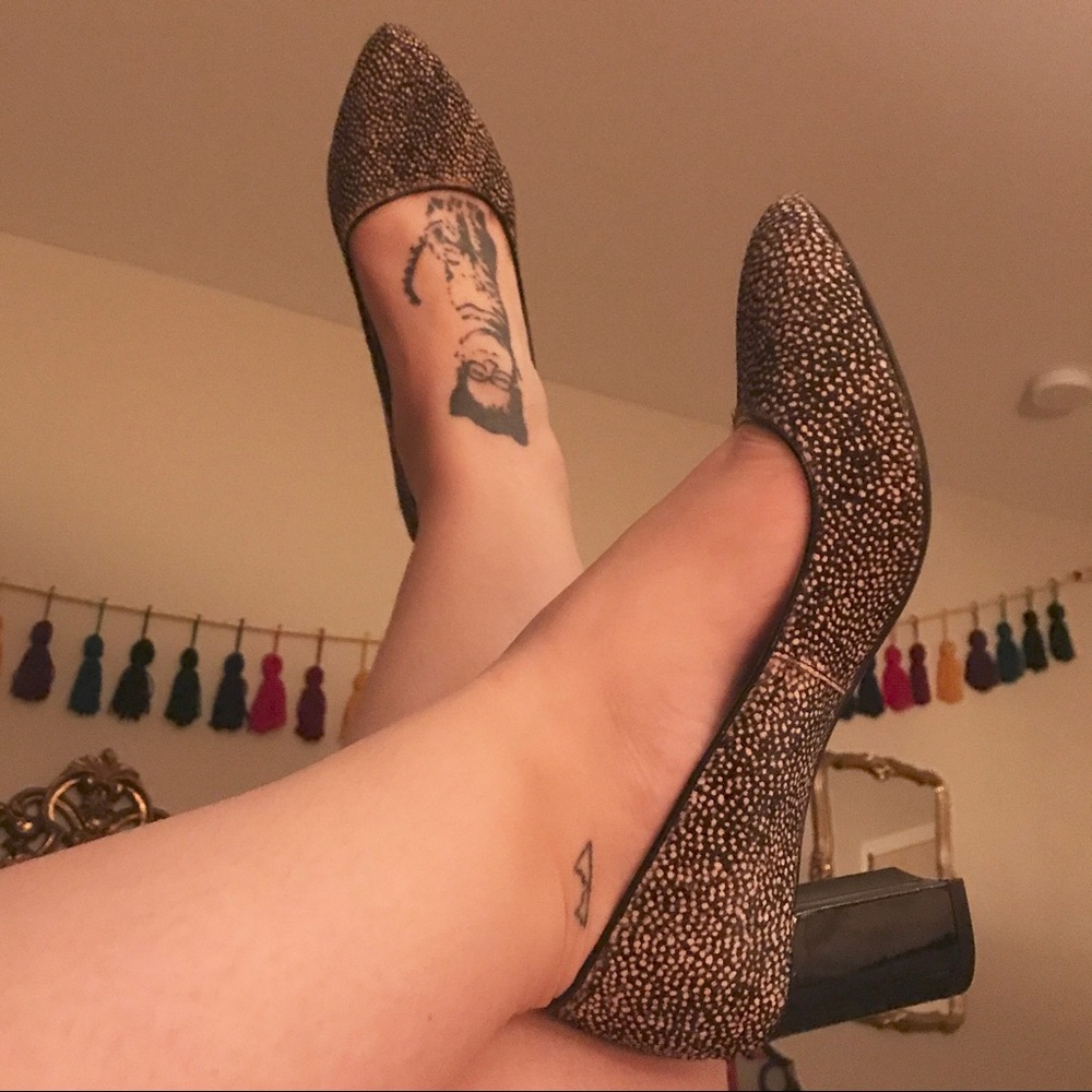 Blissful Cloud Clarks Leather Pumps