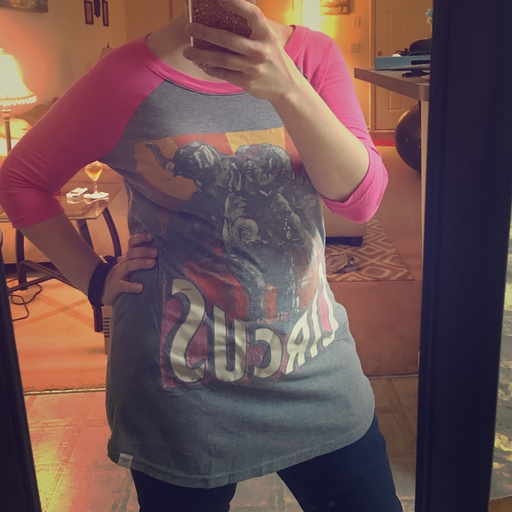 Night shirt