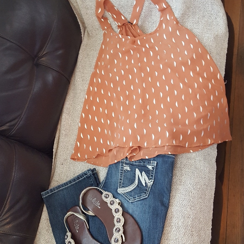 Sheer flowy tank