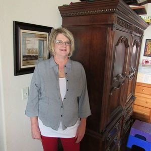 Meet your Posher, Rebecca