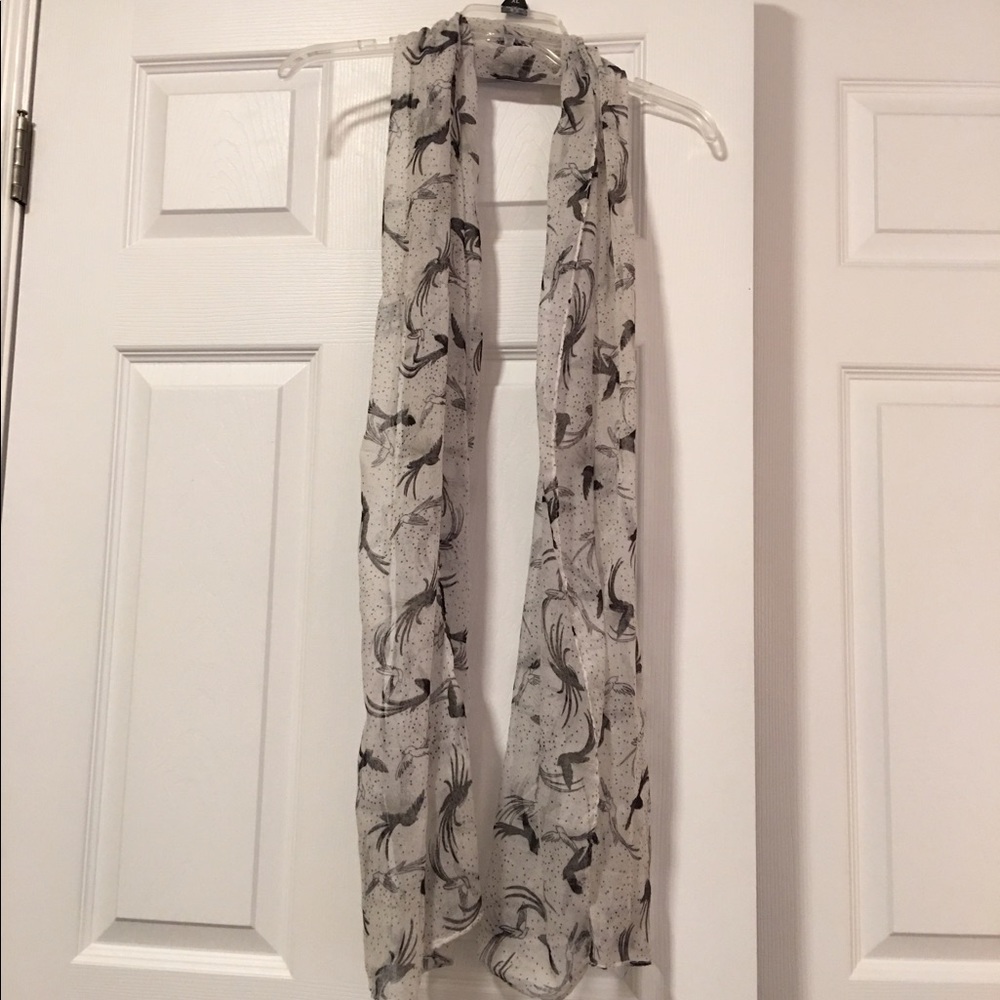 Bird scarf