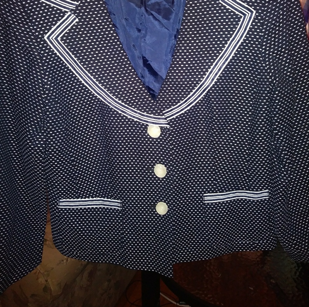 Pretty Chic Blazer - image 2