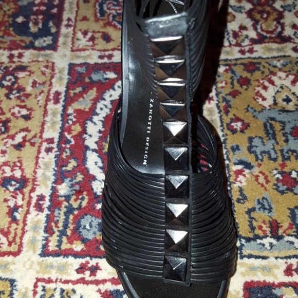 Giuseppe Zanotti Design Black Peep Toe Heels - Picture 7 of 7