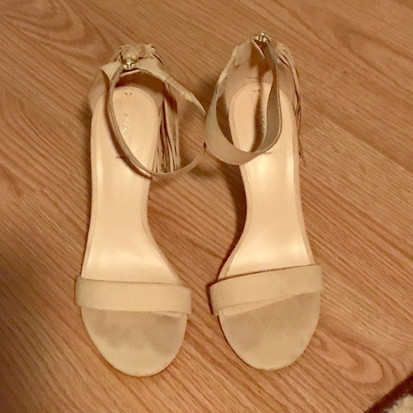 Aldo heels size 7 - Picture 2 of 4