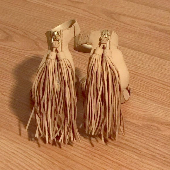 Aldo heels size 7 - Picture 3 of 4