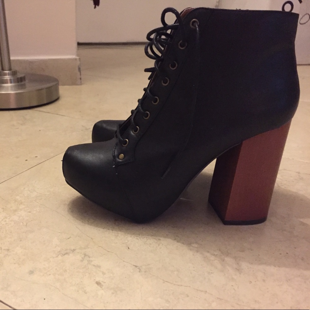 block heel ,platform heels ,ankle boots looks like