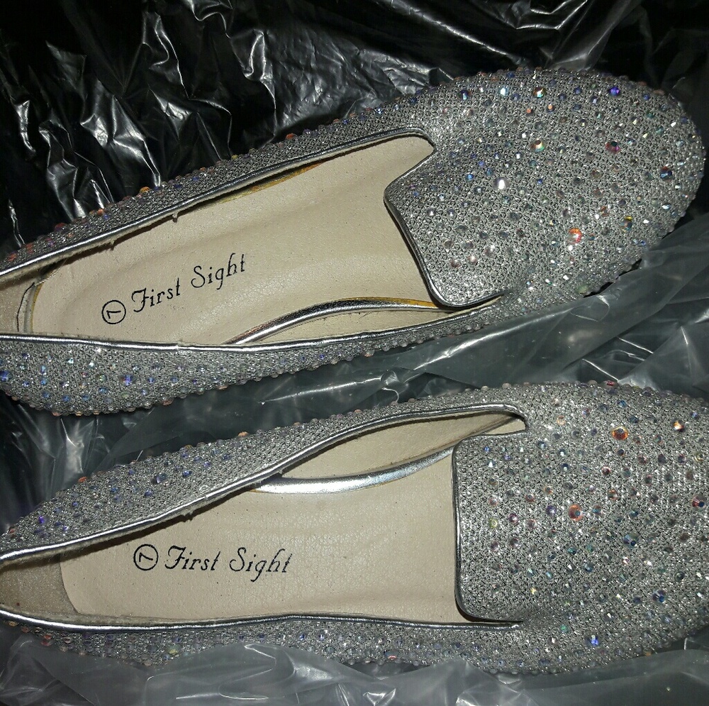 Shoes - Picture 2 of 4