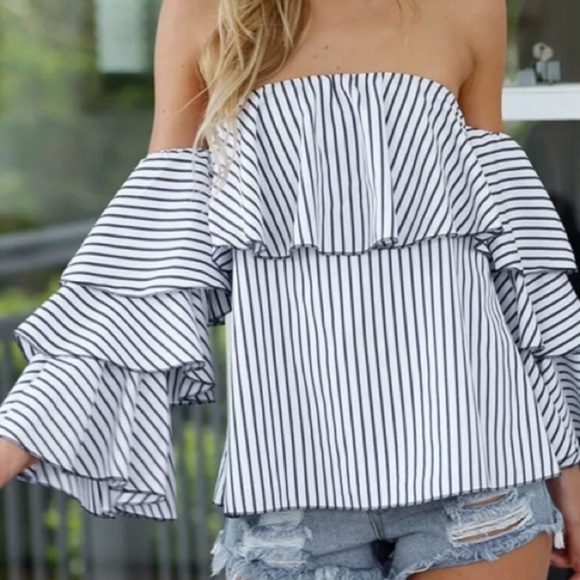 OFF THE SHOULDER BLUE & WHITE STRIPED TOP- NEW - Picture 3 of 6