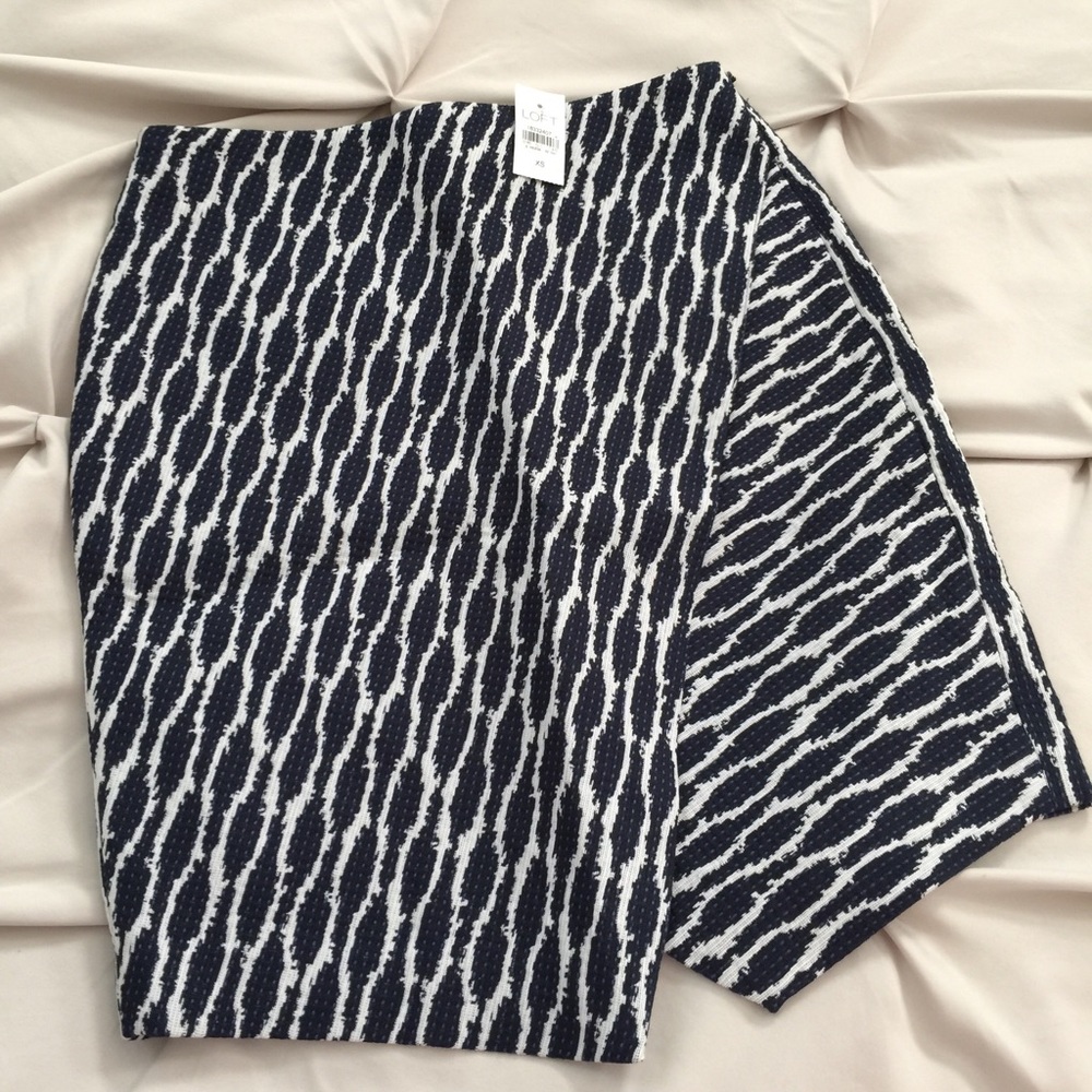 NEW - Ann Taylor Loft Asymmetric Skirt