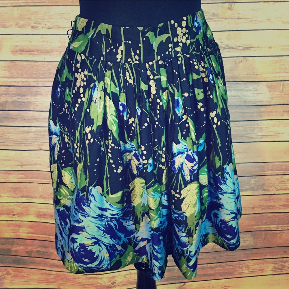 Ann Taylor Loft skirt size 2 Petites with Pockets