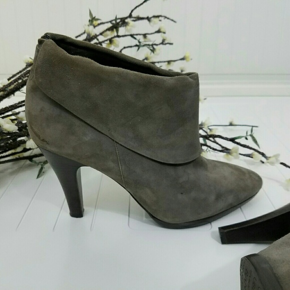 Banana Republic Shoes - Banana Republic Ankle Boots